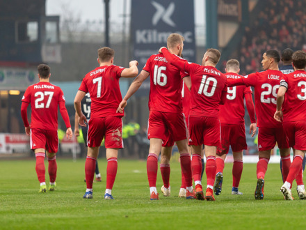 Aberdeen vs Dundee (Scottish Premiership) (Eigen vervoer)