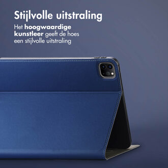 Accezz Classic Tablet Case voor de Apple iPad Pro 12.9 (2022) / Pro 12.9 (2021) / Pro 12.9 (2020) - Donkerblauw