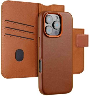 Accezz Leather Bookcase 2-in-1 met MagSafe voor de Apple iPhone 16 Pro - Sienna Brown Bruin