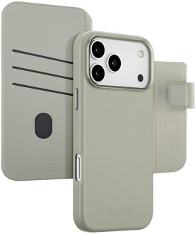 Accezz Leather Bookcase 2-in-1 met MagSafe voor de Apple iPhone 17 Pro Max - Light Grey Grijs
