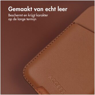 Accezz Leather Cardholder MagSafe - Kaarthouder met MagSafe - Sienna Brown Telefoonhoesje Bruin