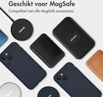Accezz Liquid Silicone Backcover met MagSafe iPhone 15 Telefoonhoesje Blauw