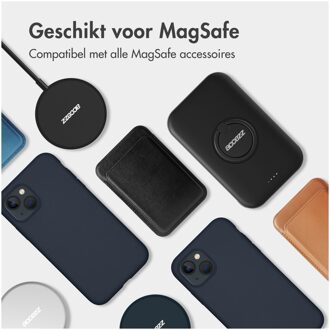 Accezz Liquid Silicone Backcover met MagSafe iPhone 16 Pro - Donkerblauw Telefoonhoesje Blauw