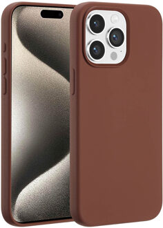 Accezz Liquid Silicone Backcover met MagSafe voor Apple iPhone 15 Pro Max Telefoonhoesje Bruin