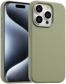 Accezz Liquid Silicone Backcover met MagSafe voor de Apple iPhone 15 Pro - Cooper Green Groen