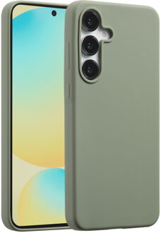 Accezz Liquid Silicone Backcover met MagSafe voor de Samsung Galaxy S25 FE - Cooper Green Groen