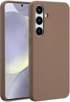 Accezz Liquid Silicone Backcover met MagSafe voor Samsung Galaxy S24 Plus Telefoonhoesje Bruin