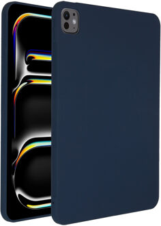 Accezz Liquid Silicone Backcover met penhouder voor de Apple iPad Pro 11 (2025) M5 / (2024) M4 - Donkerblauw