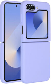 Accezz Liquid Silicone Backcover voor de Samsung Galaxy Z Flip 6 - Paars