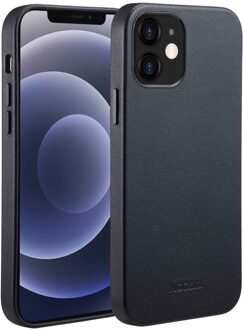 Accezz MagSafe Leather Backcover voor de Apple iPhone 12 (Pro) - Onyx Black Zwart