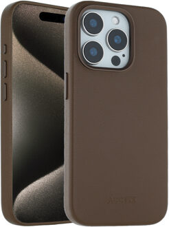 Accezz MagSafe Leather Backcover voor de Apple iPhone 15 Pro - Coffee Brown Donkerbruin