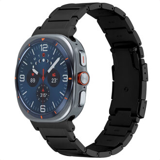 Accezz Mat Titanium bandje voor de Samsung Galaxy Watch Ultra (2024/2025) - Zwart - One size