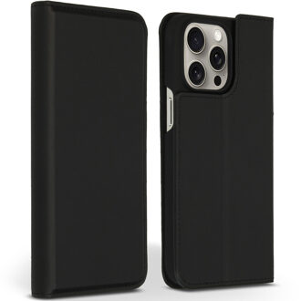 Accezz Premium Leather Slim Bookcase voor de Apple iPhone 15 Pro Max - Zwart
