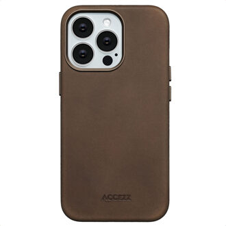 Accezz Vintage Leather Magsafe Backcover voor de Apple iPhone 13 Pro - Rustic Brown Bruin