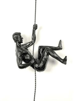 Achtergrond Klimmen Man Hars Ijzerdraad Muur Opknoping Decoratie Art Sculptuur Cijfers Creatieve Retro Aanwezig Standbeeld Decor