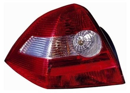 ACHTERLICHT LINKS SEDAN 4-deurs