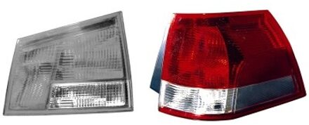 ACHTERLICHT RECHTS BUITEN +STATION Witte Pinker