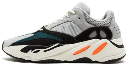 adidas Boost 700 v1 wave runner - maat 44 Veelkleurig