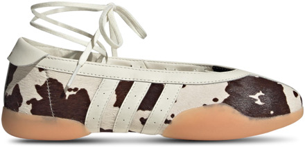 adidas Taekwondo Sneakers Dames - Bruin - Maat 42 2/3 - Leer Brown