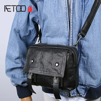 AETOO Genuine leather men's shoulder bag, first layer leather crossbody bag, casual and light trend men's bag