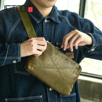 AETOO Handmade leather men's chest bag horizontal section small shoulder bag first layer cowhide quality crossbody bag ultra lig