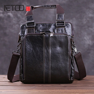 AETOO Handmade mad horse leather men's bag, men's leather vertical one-shoulder bag, vintage leather slant bag