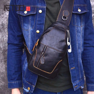 AETOO Male Bags Genuine Leather Shoulder Messenger Bag Men Sling Chest Pack Crossbody Bags for Men Belt Chest Bag Leather