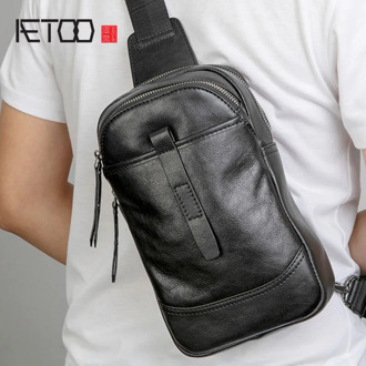 AETOO Men's men's shoulder bag, leather casual messenger bag, youth fashion men's chest bag