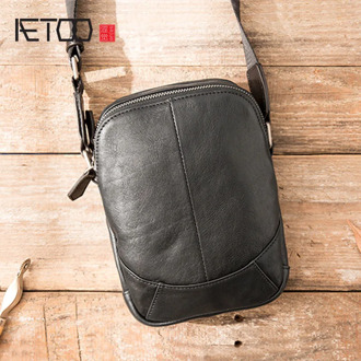 AETOO New retro leather one shoulder bag men's fashion casual men's first layer cowhide soft leather diagonal small bag vintage