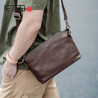 AETOO Plant tanning men's bag, men's slantbag bag, leather handbag, men's cowhide retro casual bag