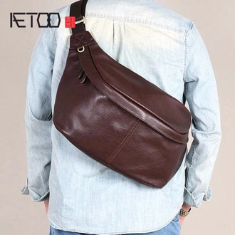 AETOO The first layer of cowhide large-capacity chest bag men's casual shoulder bag messenger bag tide men's retro sports bag le
