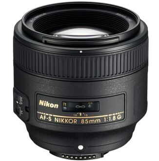 AF-S 85mm f/1.8G NIKKOR