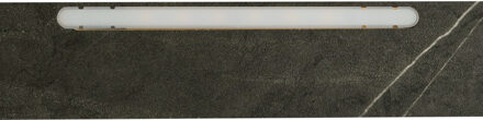Afwerklijst onderkant | Ledstrip helder wit | Halmstad Marmer Donker | 140 x 5,5 cm Wit helder