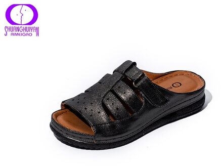 Aimeigao Comfortabele Toevallige Slippers Vrouwen Lente Zomer Handig Dikke Platte Vrouwen Schoenen Indoor Outdoor Strand Slip Op Schoenen zwart / 8