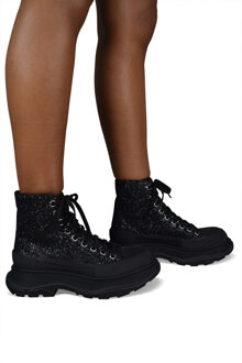 Alexander McQueen Sneakers Tread Slick Zwart - EU 39