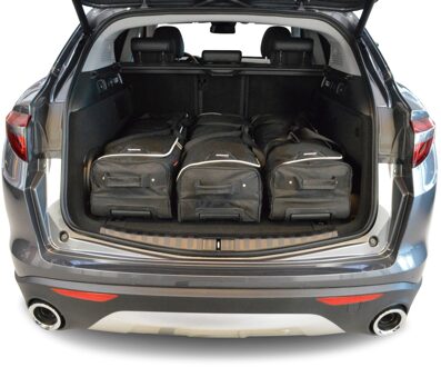 Alfa Romeo Stelvio (949) 2017-heden Zwart