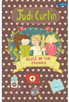 Alice In The Middle - Alice And Megan - Judi Curtin