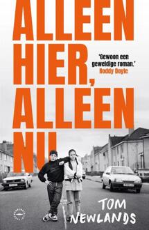 Alleen hier, alleen nu -  Tom Newlands (ISBN: 9789028453876)