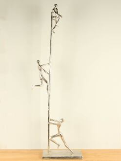 Aluminium beeld samen een top team, 111 cm.