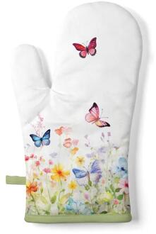 Ambiente Ovenwant butterflies in field multi