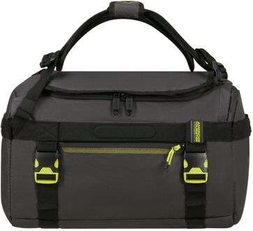 American Tourister Urban Track Duffle/Backpack M Coated black/lime weekendtas Zwart - H 28 x B 28 x D 45 cm
