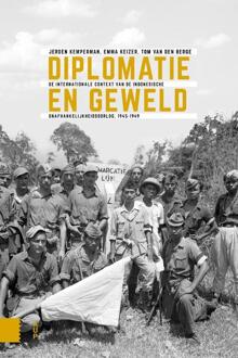 Amsterdam University Press Diplomatie en geweld