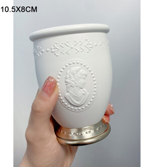 Anaglyph Queen Make Borstel Plastic Adel Relievo Cosmetische Borstel Opslag Wenkbrauwpotlood Organizer wit Cup