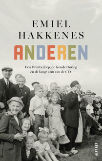 Anderen -  Emiel Hakkenes (ISBN: 9789021340821)