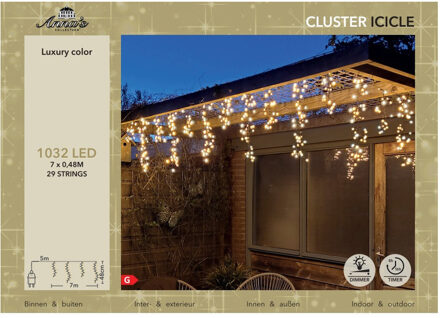 Anna's Collection Ijspegelverlichting - 1032 led lampjes - warm wit - 700 cm - timer en dimmer - cluster lichtsnoer