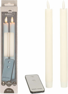 Anna's Collection LED dinerkaarsen - 4x - wit - 23 cm - met afstandsbediening