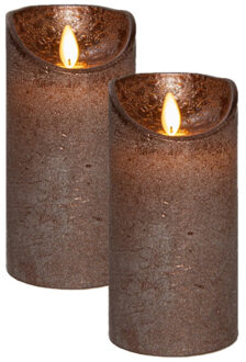 Anna's Collection Led kaars/stompkaars - 2x st - brons - H15 x D7,5 cm -wax - warm wit licht -bewegende vlam