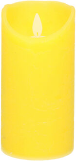 Anna's Collection Led kaars/stompkaars - geel - H15 x D7,5 cm - wax - warm wit licht - bewegende vlam