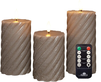 Anna's Collection Luxe LED kaarsen/stompkaarsen set - 3x st - taupe grijs - swirl - met afstandsbediening