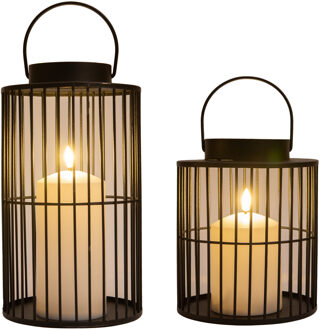 Anna's Collection Windlicht/kaarsenhouder met LED kaars - 2x stuks - zwart - buiten lantaarn - metaal